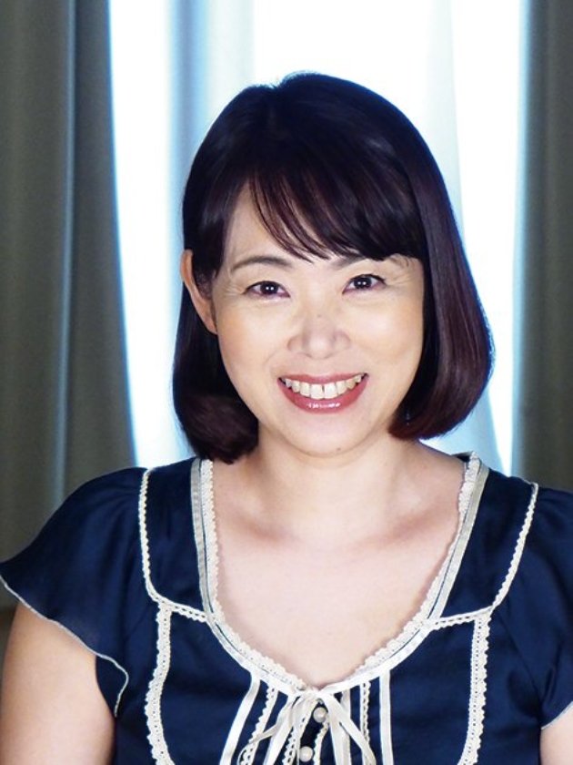 寝取られる熟妻 エロドラマ 6人4時間 「パンツに洩れちゃう~!」14枚目