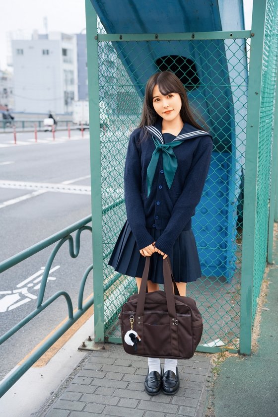 セーラー服の肉便器 12人のうら若き女性とセックス4時間 丘えりな 北川りこ もなみ鈴 伊織ひなの 七藤優亜6枚目