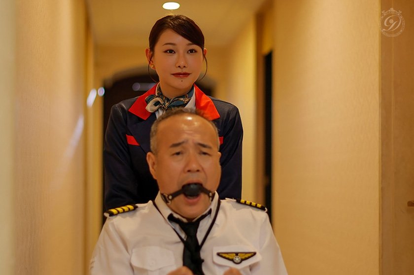 飛べないCAは ただ のオスブタを飼っていますー。～フライト欠航日のクズ機長 教育 日誌～ 三葉ちはる7枚目