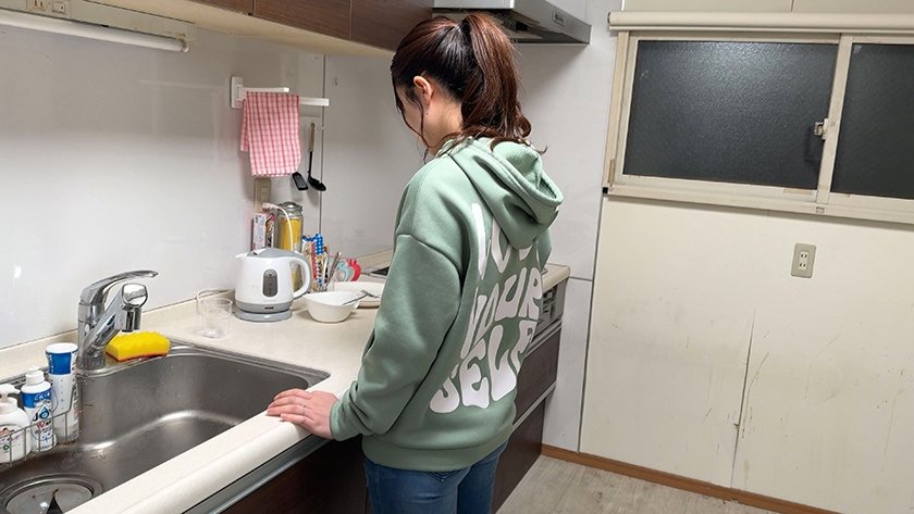 無言SEX 優梨3枚目