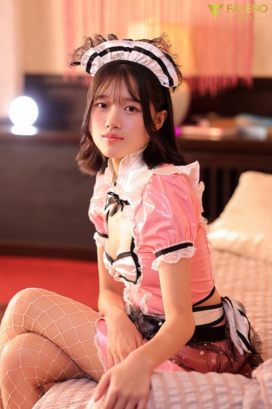 ヌキ無し店なのに挑発して裏オプで射精させてくれる小悪魔メイドリフレ 生田さな8枚目