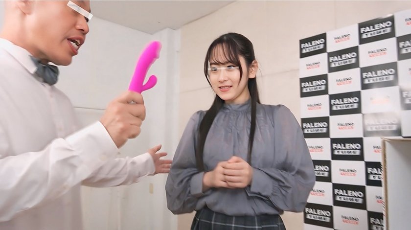 ひもの先のあるのは豪華景品か！？それとも罰ゲームか！？欲に目が眩んだ10名の女性達が豪華景品を賭けたひもくじチャレンジに挑む！ Vol.19枚目