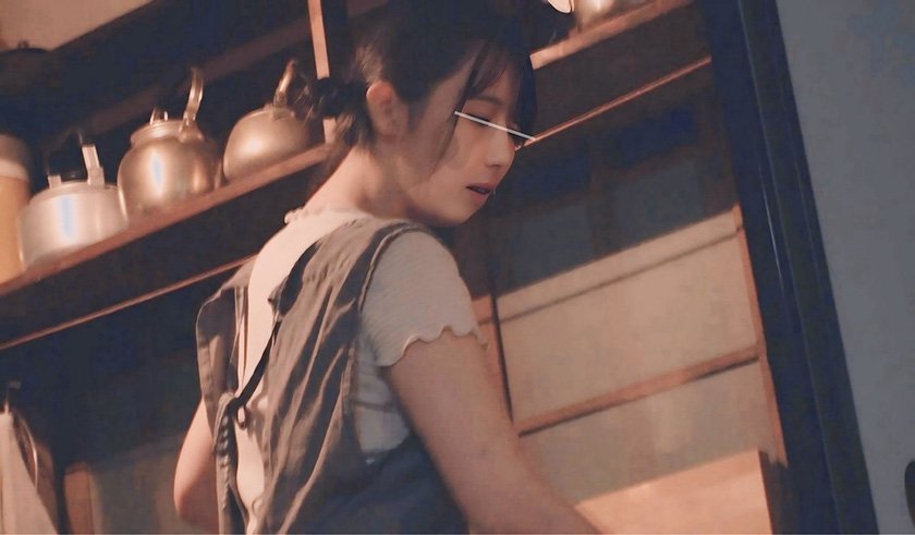 過疎化に悩む某県のとある村が新たに自治体支援制度を導入！移住者にはもれなく日替わりお手伝いさんが提供される！？9枚目