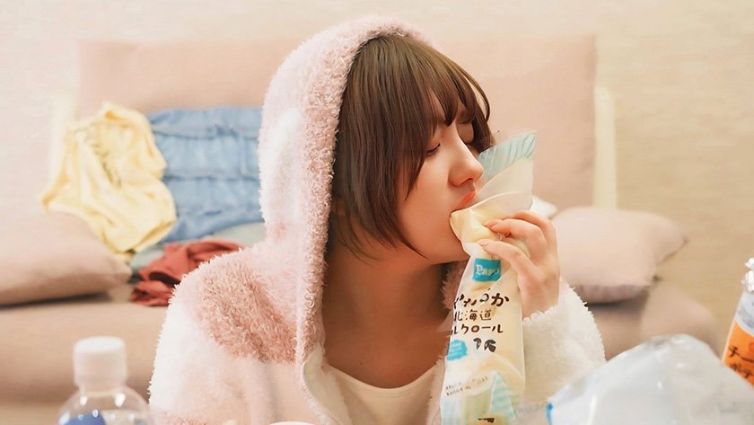 お隣さんはオナホです。ち○ぽ借りにきてマ○コで返す義理堅いメンヘラペットをボクは飼育しています。 小鈴みかん4枚目