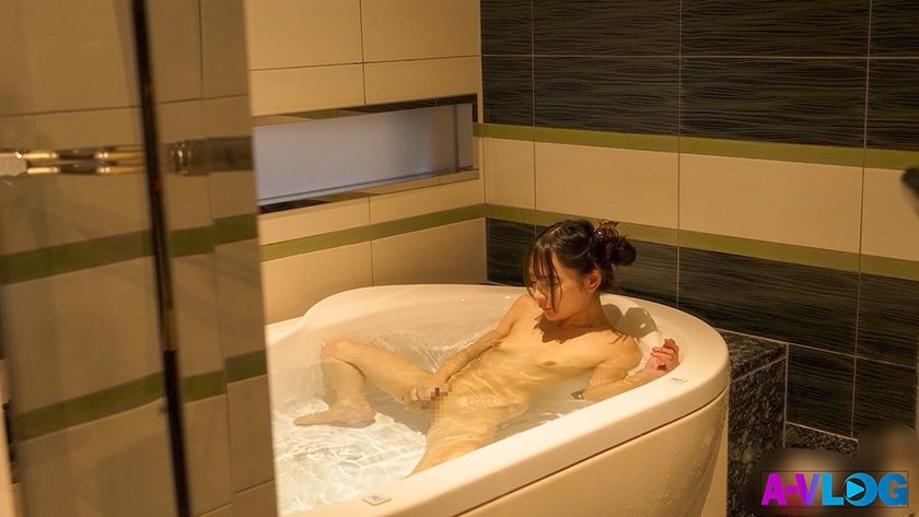 清楚属性ド変態美少女 いけないアソビ4枚目