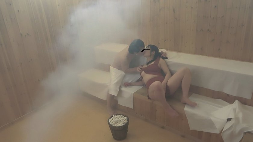 疼く股間に自然と手が伸び愛液の漏れ音がぴちゃぴちゃと室内に響き渡る【汗だくサウナ女子とトリップ性交秘蔵映像流出⑤名 #04】7枚目