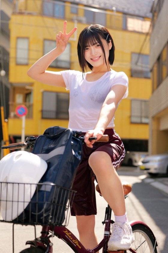 びしょ濡れになって青春を楽しめ！突然のゲリラ豪雨で濡れ透けたカラダに勃起した思春期24枚目