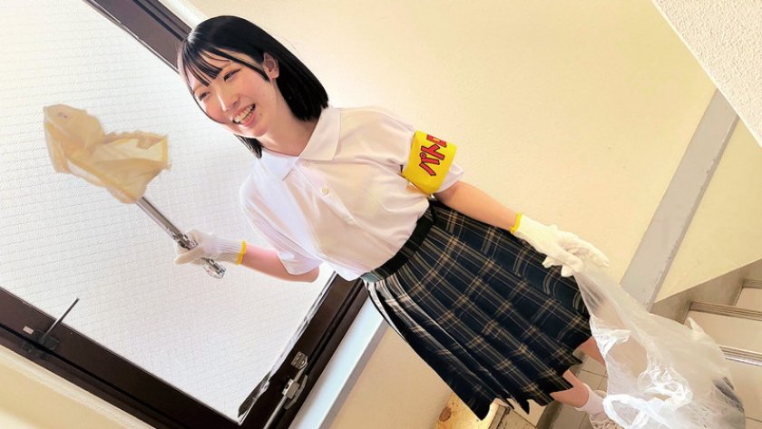 ゴミ拾う手の先輝く僕等の未来 ボランティア活動に勤しむ心の綺麗な女の子4名14枚目