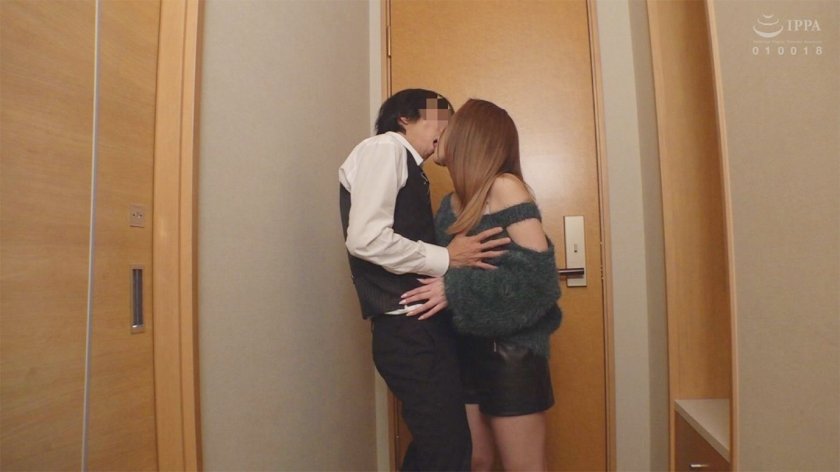 年下セフレと・・・最高の不倫 8人7時間2枚組7枚目