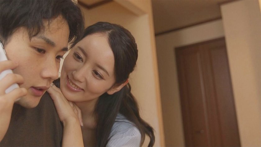 結婚後の義姉と誘惑不倫 4時間12枚目