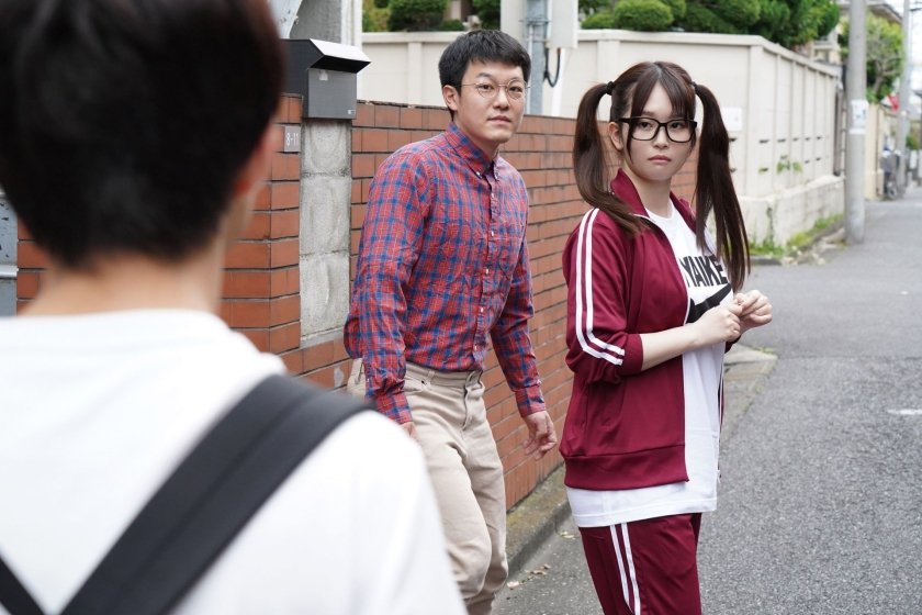 隠れ巨乳の地味メガネ女子 569分2枚目