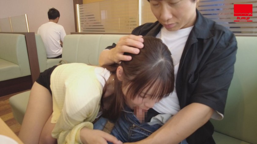 勃起乳首でノーブラ露出デート 佐藤愛瑠8枚目
