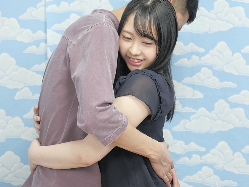 新宿で見つけた心優しい働くお姉さん 童貞くんのオナニーのお手伝いのつもりがセックス練習ってことで素股していてヌルっと入って筆おろし！？ 百岡いつか2枚目