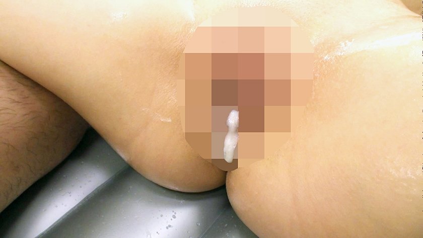 素人お嬢さんが水着に着替えて参加！ ヌルヌル泡々ソープ体験 前田のの1枚目