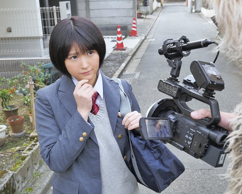 池袋で見つけた優しい女に18cmメガチ○ポを素股してもらったらこんなヤラしい事になりました。 深田結梨8枚目