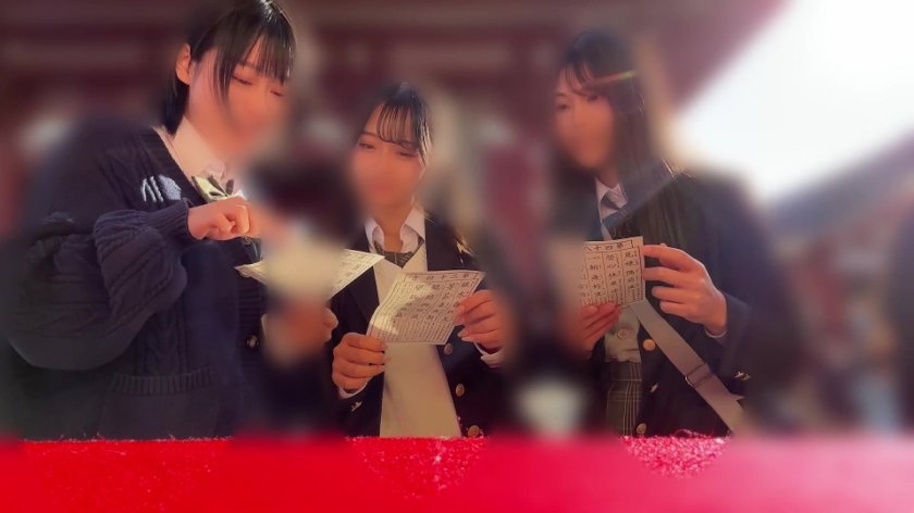 友達の彼氏で処女貫通しだしたり乱交が始まったりと色々カオスな忘れられない東京旅行。陽キャリア充グループでは夜な夜な人知れずこんな事が行われていましたｗｗｗ1枚目