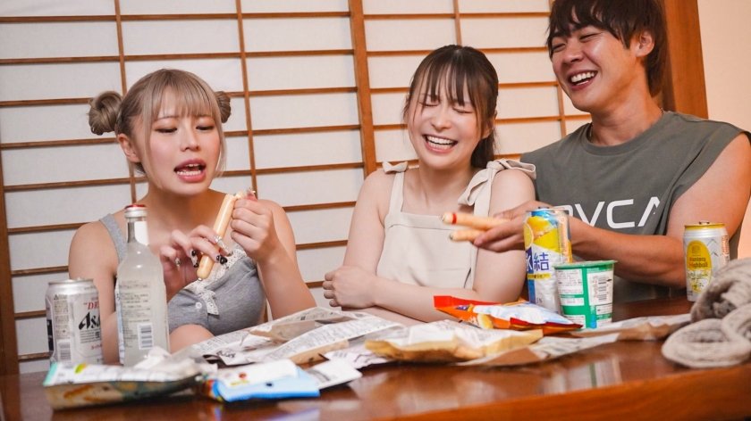 シゴデキ高収入なヘアメイクさんのゆいちゃん。休日に後輩とお出かけ先でムードに流されて乱交ハメ撮りすることになっちゃいましたｗｗｗ7枚目