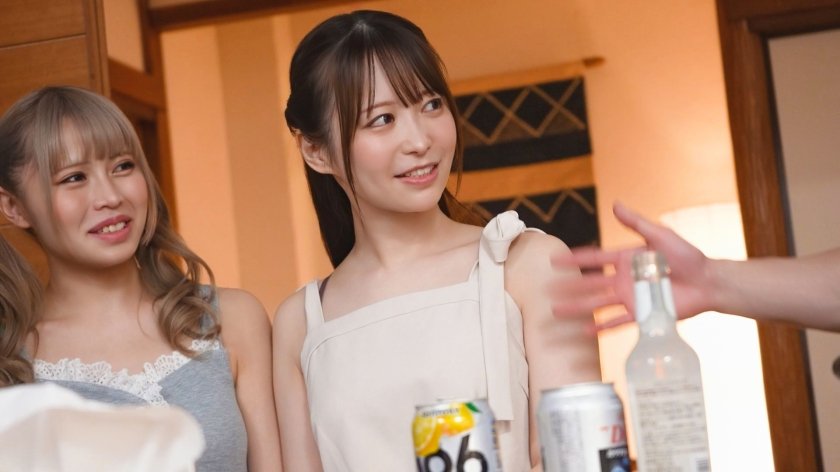 ナンパでゲットした23歳の売れっ子高収入ヘアメイクさんのゆいちゃん。束縛が嫌いな潮吹き体質のドエロま〇こに溢れ出るほど子種を撒き散らしちゃいましたｗｗｗ1枚目