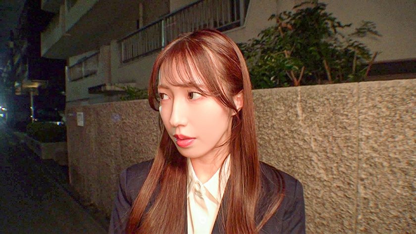 いい加減でノーテンキな上司とまさかの出張相部屋。ムカつくのに求め合い理性が崩れていく淫乱美人OL あかね麗1枚目