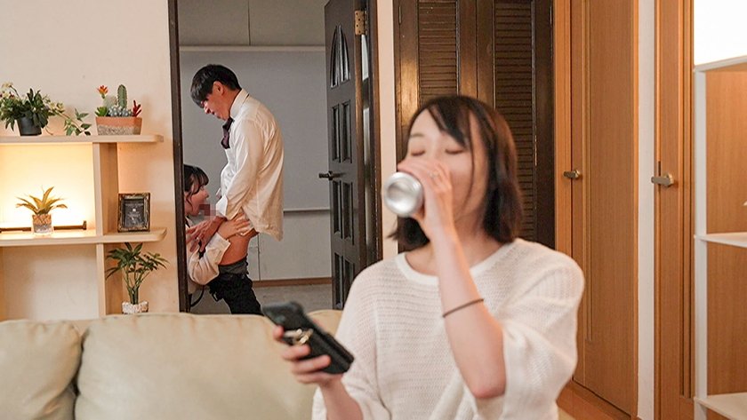 終電を逃してしまった小悪魔部下が、妻がいる上司を可愛く下品に誘惑NTR 今田光17枚目