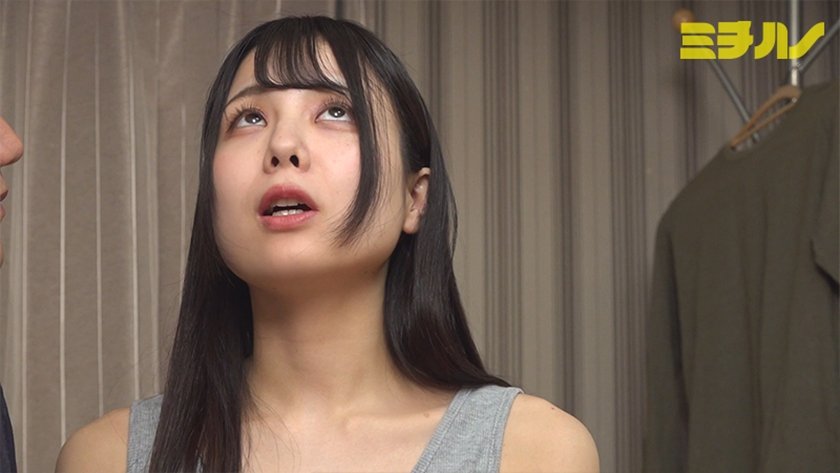 初対面なのに距離感近すぎて、ずっとイチャイチャしてきて、ヤレそうなデリヘル嬢 ゆうり1枚目