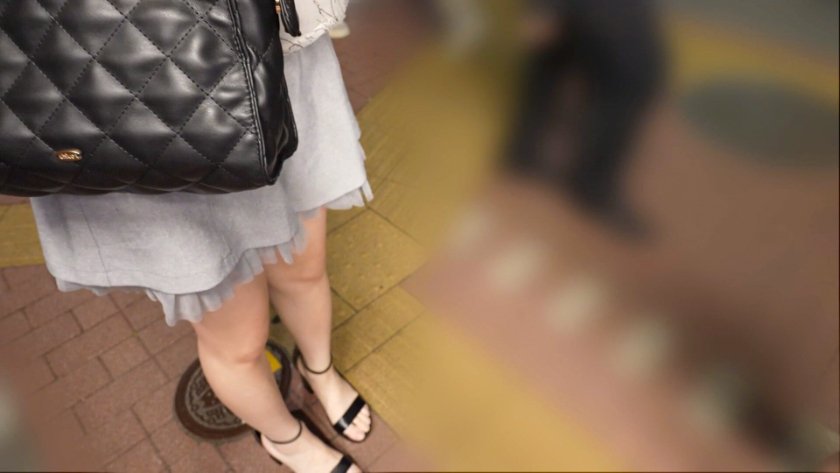 可愛くてエロい美乳美少女登場。コンドーム普及活動を放棄してセックスしたくなるエロボディ。あと美乳首。 マジ軟派、初撮。 23541枚目