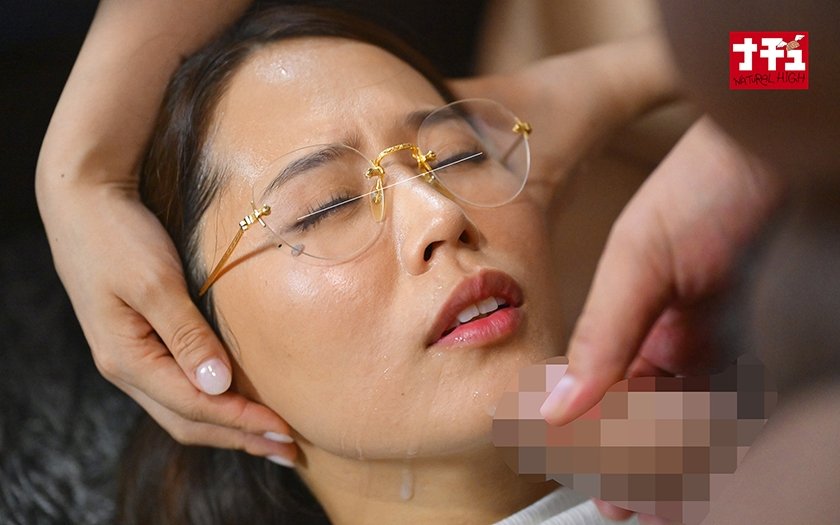 セフレの隣妻35歳と手を組んで…階下に住む美人シンママ34歳の使ってないオマ○コをみっちり舐め尽くし俺の巨根で飼い慣らす14枚目