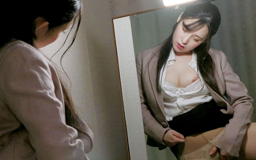 「ダメです…部長っ」勤務中に押し倒され、涙目絶頂。何度も中出しされ快楽堕ちした女部下の壊れていく居場所 十川ありさ15枚目