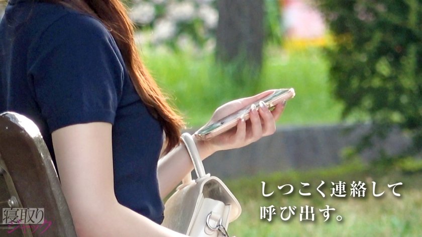 【NTR】デート中に呼び出してサクッとオナホ扱いw 何食わぬ顔で彼氏とデート再開できるメンタルどうなってんのwww1枚目