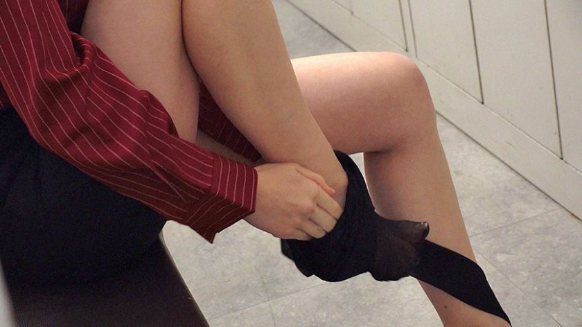 パンスト美脚秘書に丁寧語を使われながら上から目線で痴女られて… 28枚目