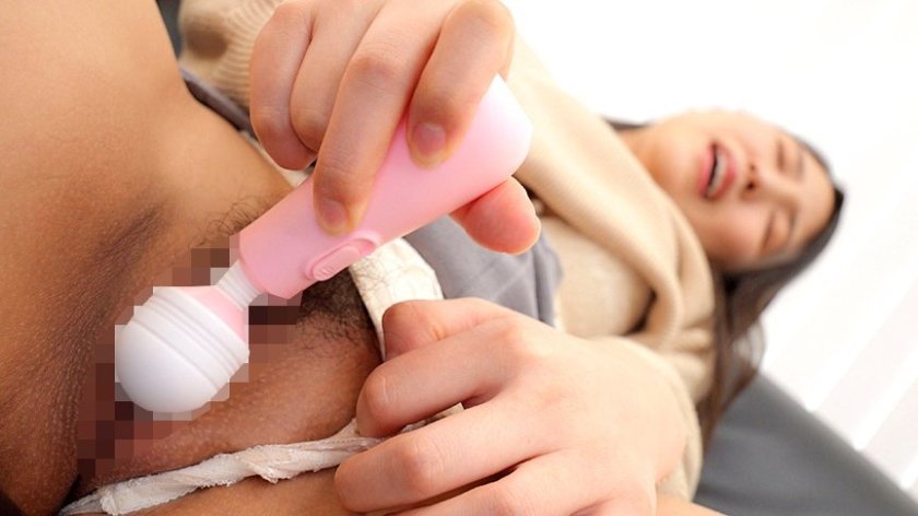 「あなたの普段のオナニー見せて下さい」と羞恥の公開オナニーさせられてたら我慢できずにチ〇ポが欲しくなってしまった素人娘②12枚目