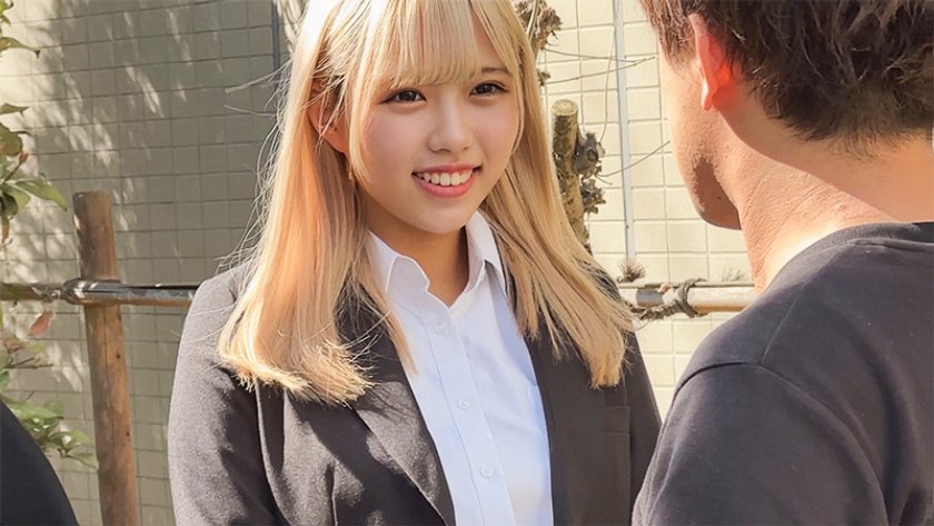素人男女モニタリングAV！出張先のホテルで上司と部下が相部屋チャレンジ！あんちゃんとうるはちゃん6枚目