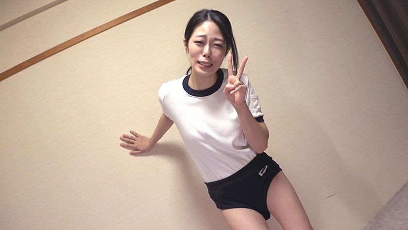 澄河美花 ムチムチ美尻 神体育着 美少女やぽっちゃり娘らにピチピチ体育着を着せ、ハミパン、ムレムレワレメを毛穴まで見えるほどの超ドアップ接写！さらに尻コキ、着衣お漏らし放尿や体育着ぶっかけ等体育着好きに送る完全着衣フェチAV9枚目