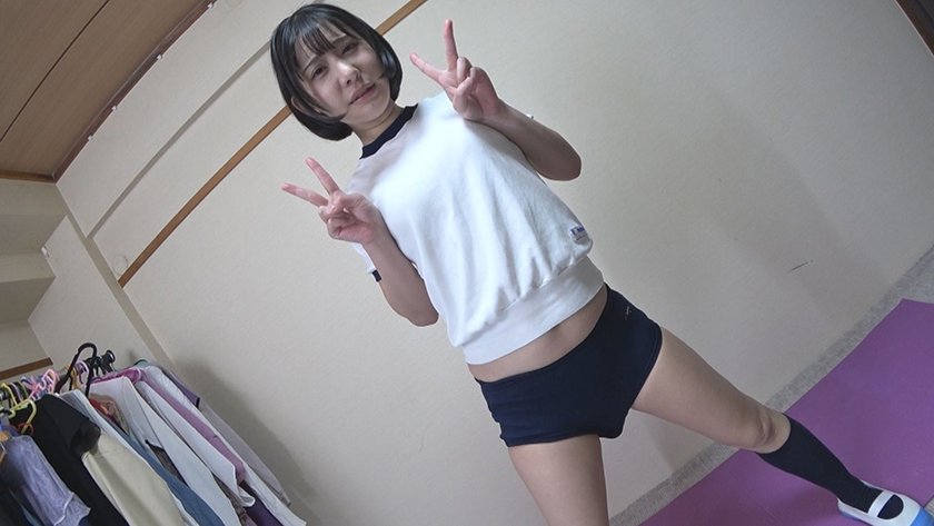 西野絵美 ムチムチ美尻 神体育着 美少女やぽっちゃり娘らにピチピチ体育着を着せ、ハミパン、ムレムレワレメを毛穴まで見えるほどの超ドアップ接写！さらに尻コキ、着衣お漏らし放尿や体育着ぶっかけ等体育着好きに送る完全着衣フェチAV11枚目