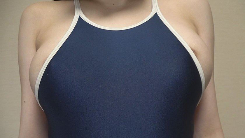 及川莉央 濡れてテカってピッタリ密着 神スク水  可愛い女子のスクール水着姿をじっとりと堪能！着替え盗撮から始まり貧乳から巨乳にパイパン、ハミ毛、ジョリワキ等のフェチ接写やローションソーププレイやスク水ぶっかけ等を完全着衣で楽しむAV13枚目