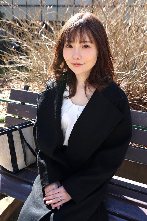 人妻巨根不倫「大きなイチモツをください」(13)～さちか32歳1枚目