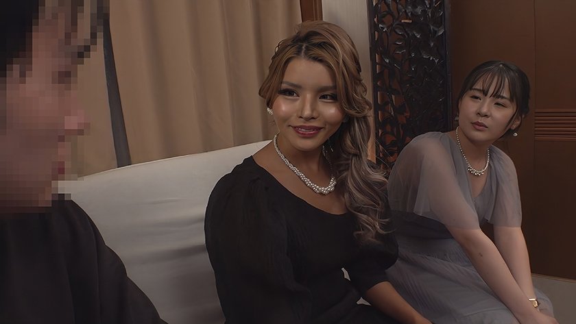 結婚式帰りの友達同士！童貞君とSEXの練習してあげてくれませんか？初めての膣キュンっシンデレラ3P筆下ろし！1枚目