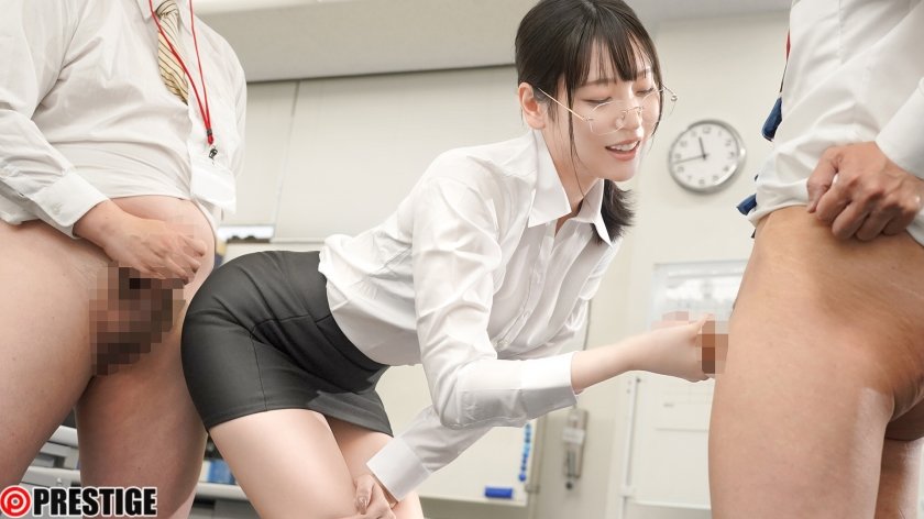 絶対忠実秘書 瀧本雫葉【限定特典映像45分付き】1枚目