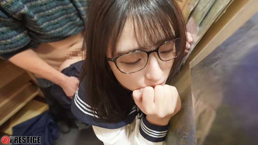中年男のねっちょりセックスに溺れる文系女子。粘着性高湿度サイレントセックス 中森ななみ3枚目