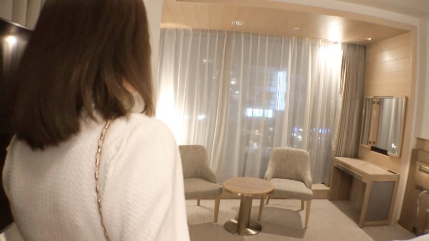 男性はやっぱ巨乳女が好きなんですよね？3枚目