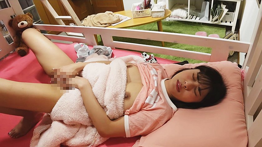 現役女子大生の激ピストン 【女子寮定点】お嬢様の秘密オナニー1枚目