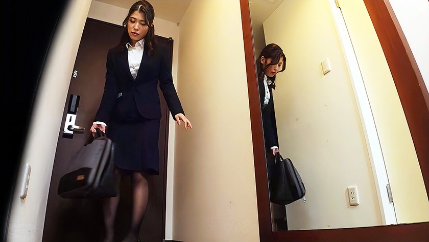 出張先ビジネスホテル 仕事から解放された女子社員オナニー 覗かれた女子10人12枚目