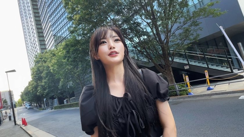 医療系のお仕事をしているスタイル抜群の巨乳ちゃん!突然のナンパにもついて来ちゃう超ノリノリガールのエロおっぱいに大興奮中出し1枚目