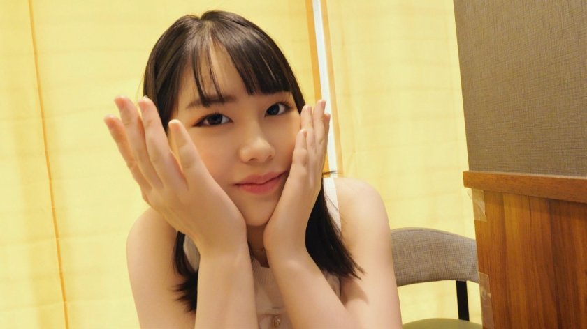 【大阪→東京】「恋人は地元に置いてきた」新体操のため上京してきた女子大生。ホームシックでふわふわ白目SEXに溺れる。1枚目