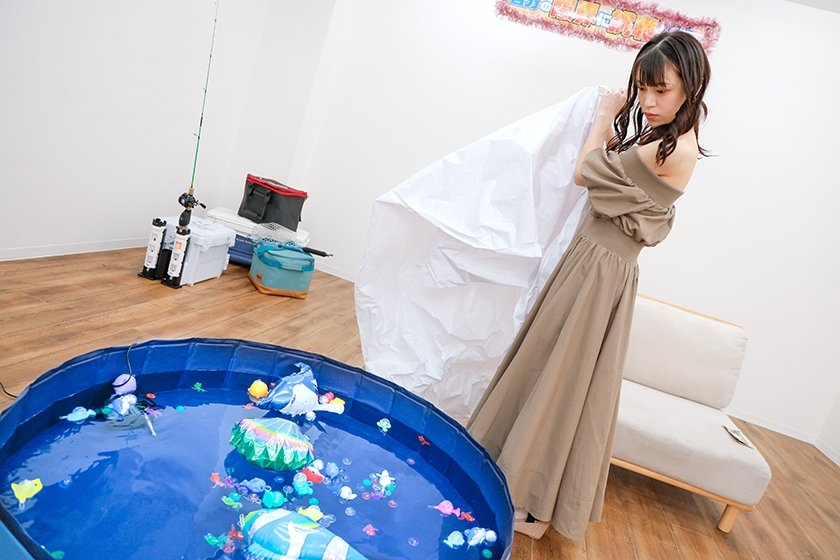 素人バラエティ 街行く素人JDが極太バイブ釣り竿でアクメフィッシング 即ハメ魚にフェラチオ魚！罰ゲームにギョっとして、総額50万円の賞金魚を釣り上げろ！バイブの激震&アクメの快感に耐えて、フィッシュON！6枚目