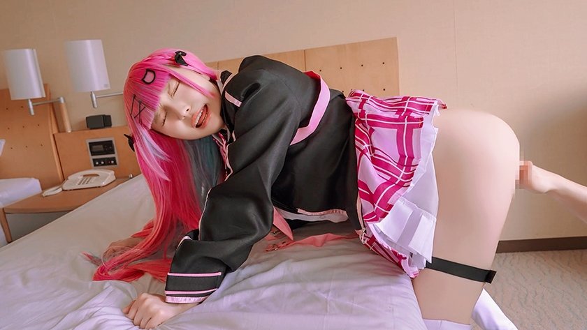 【中出し】厳選美少女にコスプレさせてオレの子を孕ませる！【湊●あくあ】1枚目