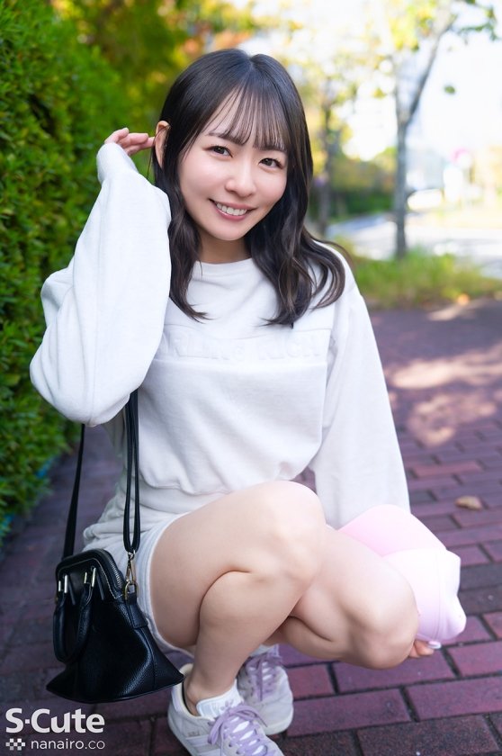 めいさ(24)色白セフレと中出しハメ撮り1枚目