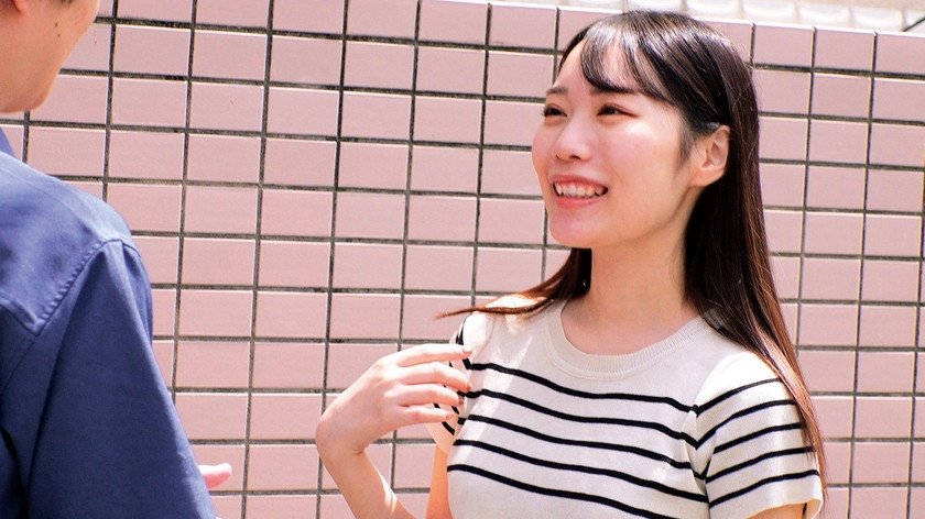 声出しちゃダメ！動いちゃダメ！感じちゃダメ！絶対に気持ちよくなってはイケないくすぐり我慢ゲームに素人女子大生が挑戦！成功したら賞金GET！失敗したら即ズボ生ハメ生中出しセックス！3枚目