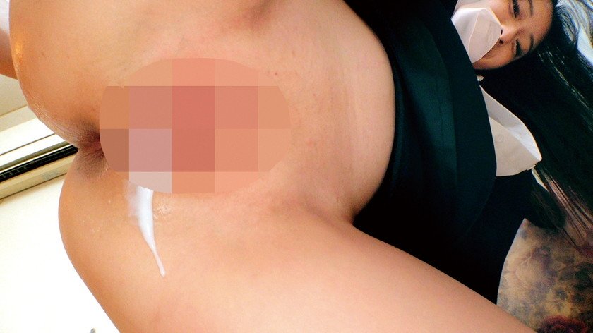 スーツ姿が初々しい新社会人限定！初めての素股体験！カチカチのデカチンをパンスト越しに擦られマン汁グチュグチュ！そのまま生で擦り合わせて、ヌルヌルワレメに結局つるんっと入って連続生中出しセックス！！18枚目