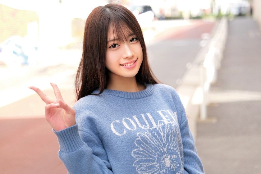 10代限定！素人女子大生 生まれて初めての恥じらい素股体験！クリトリスが勃起チ○ポと擦れ合って我慢できずにヌルっと生挿入！そのままうぶオマ○コに生中出し！ 323枚目